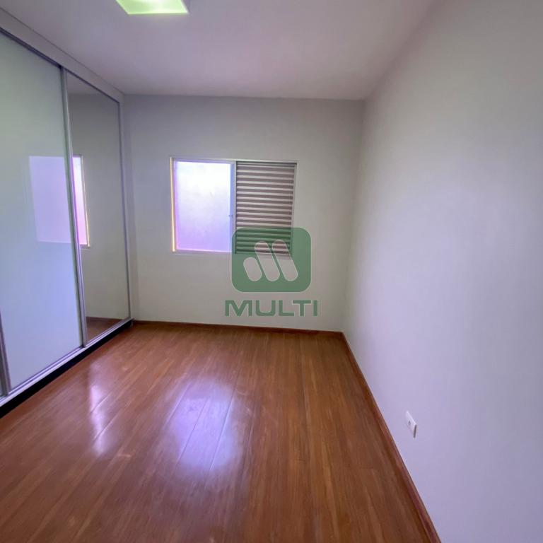 Apartamento à venda com 3 quartos, 116m² - Foto 5