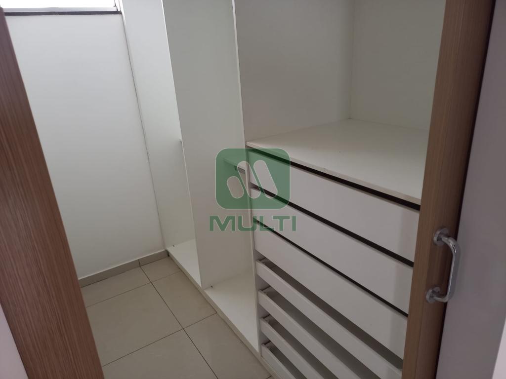 Casa à venda com 3 quartos, 170m² - Foto 16