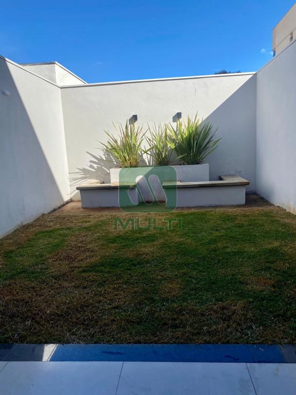 Casa à venda com 3 quartos, 130m² - Foto 12