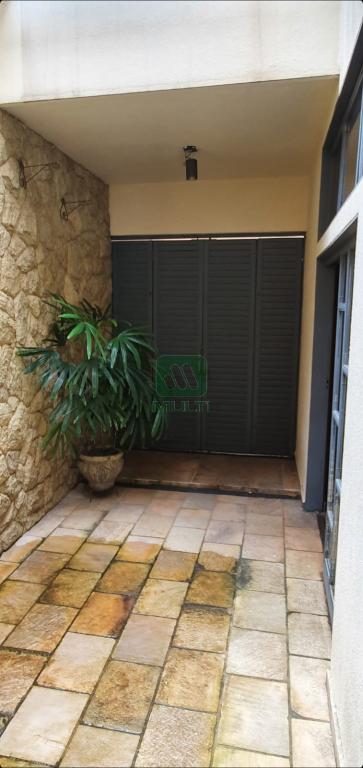 Casa à venda com 3 quartos, 350m² - Foto 39