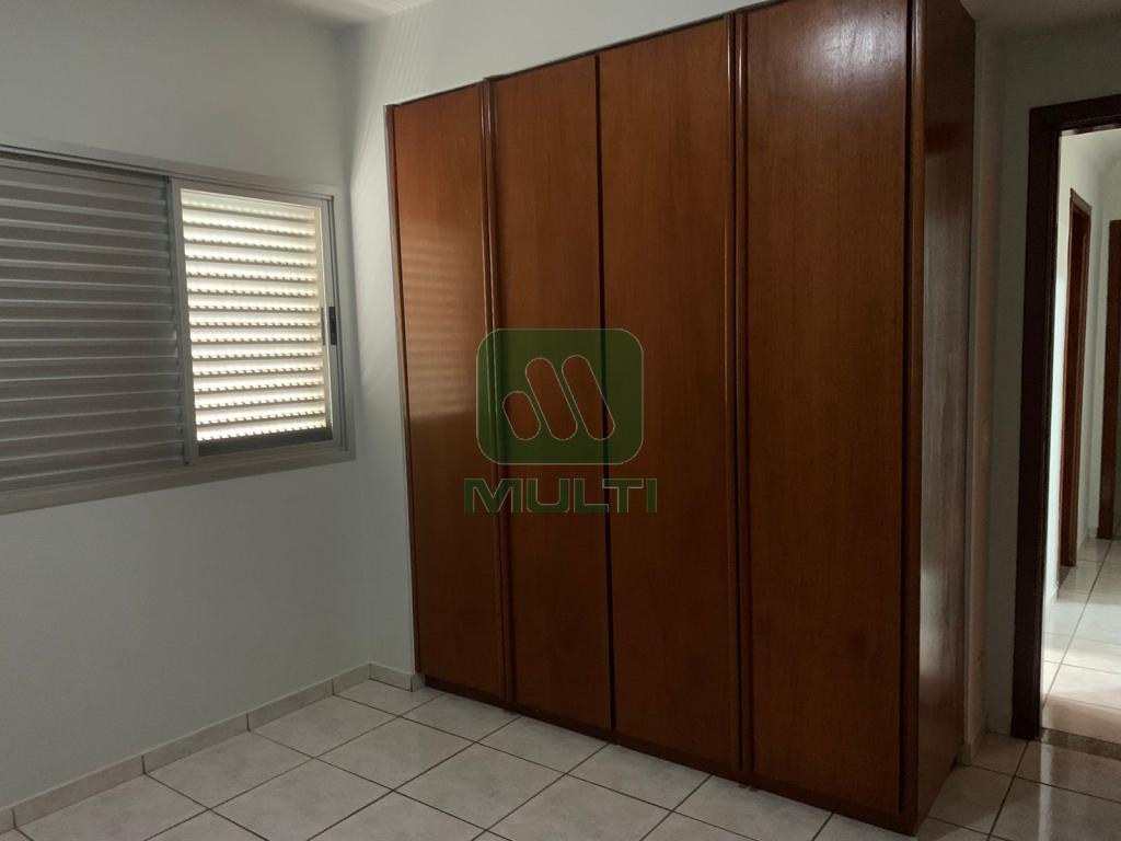 Apartamento à venda com 3 quartos, 113m² - Foto 10