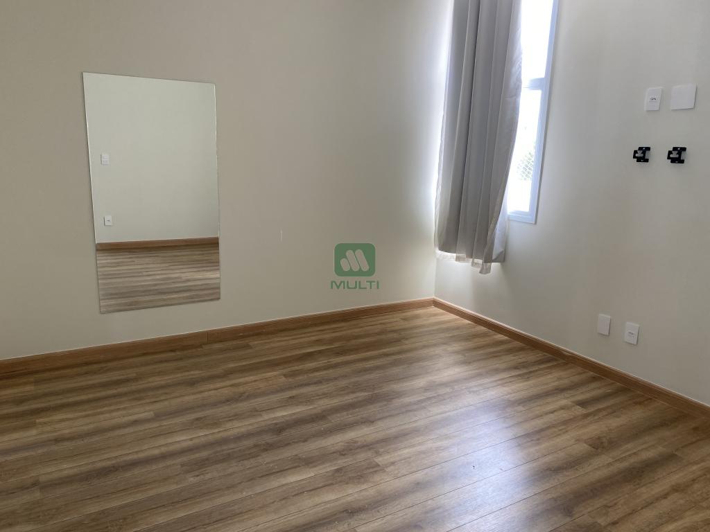 Casa de Condomínio à venda com 4 quartos, 287m² - Foto 19