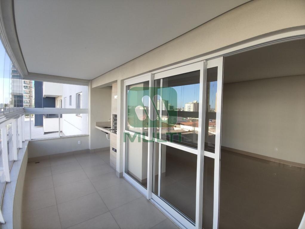 Apartamento à venda com 3 quartos, 119m² - Foto 6