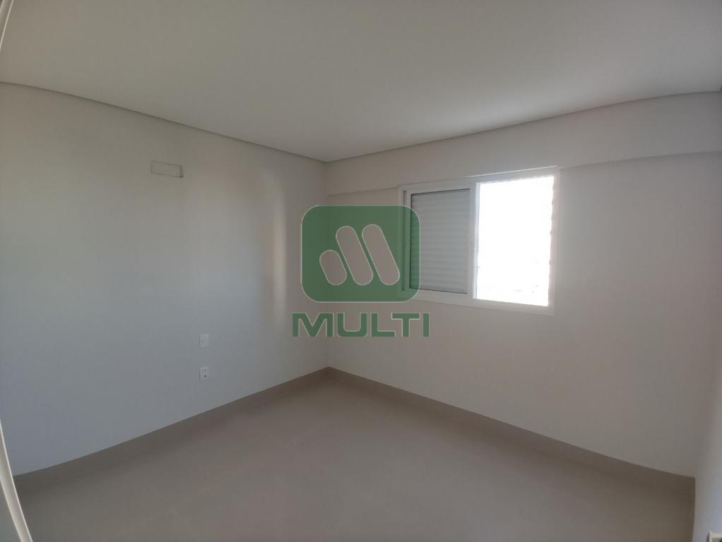 Apartamento à venda com 3 quartos, 119m² - Foto 7