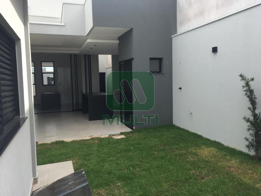 Casa à venda com 3 quartos, 159m² - Foto 14