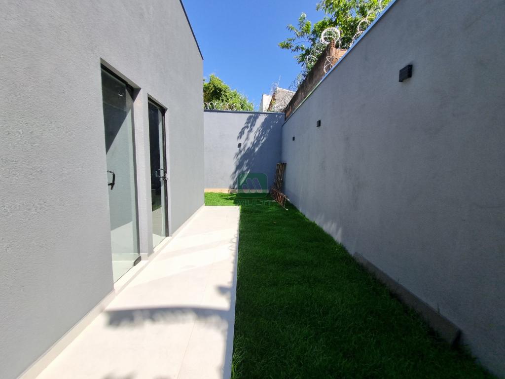 Casa à venda com 3 quartos, 150m² - Foto 15