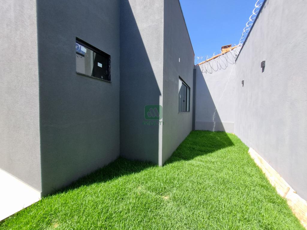 Casa à venda com 3 quartos, 150m² - Foto 17