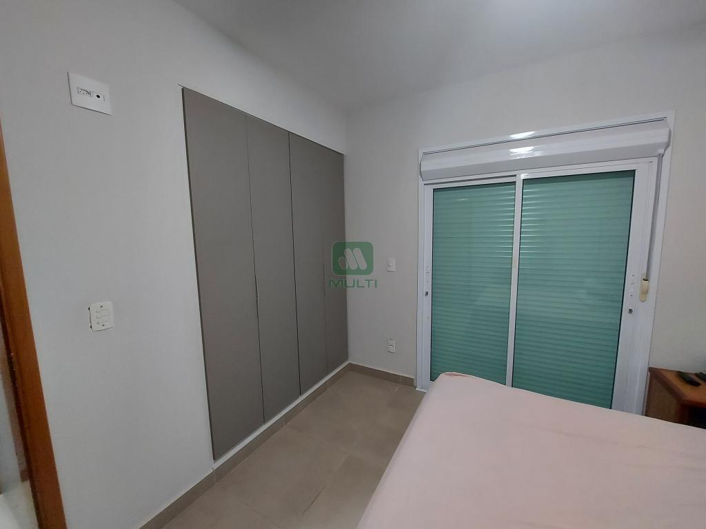 Cobertura à venda com 3 quartos, 256m² - Foto 3