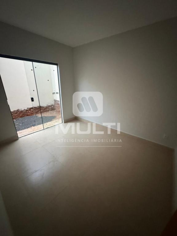 Casa à venda com 2 quartos, 53m² - Foto 6