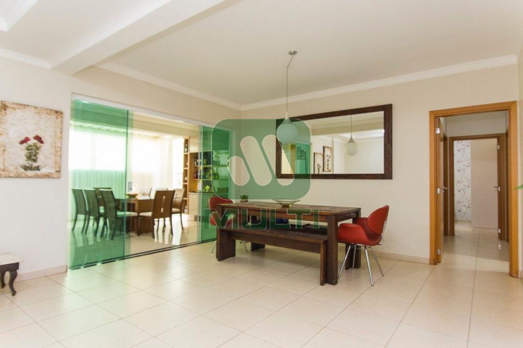 Apartamento à venda com 3 quartos, 160m² - Foto 12