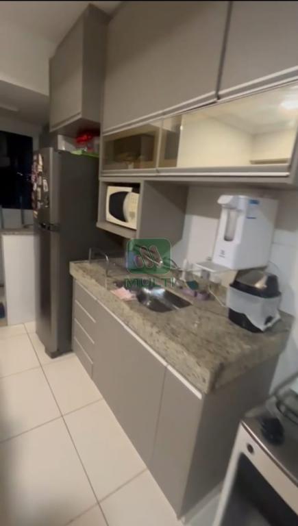 Apartamento à venda com 2 quartos, 65m² - Foto 8