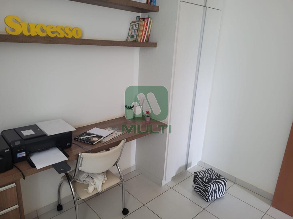 Apartamento à venda com 3 quartos, 79m² - Foto 12