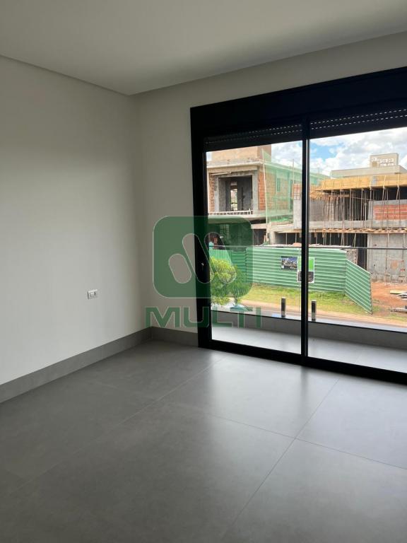 Casa de Condomínio à venda com 4 quartos, 285m² - Foto 5