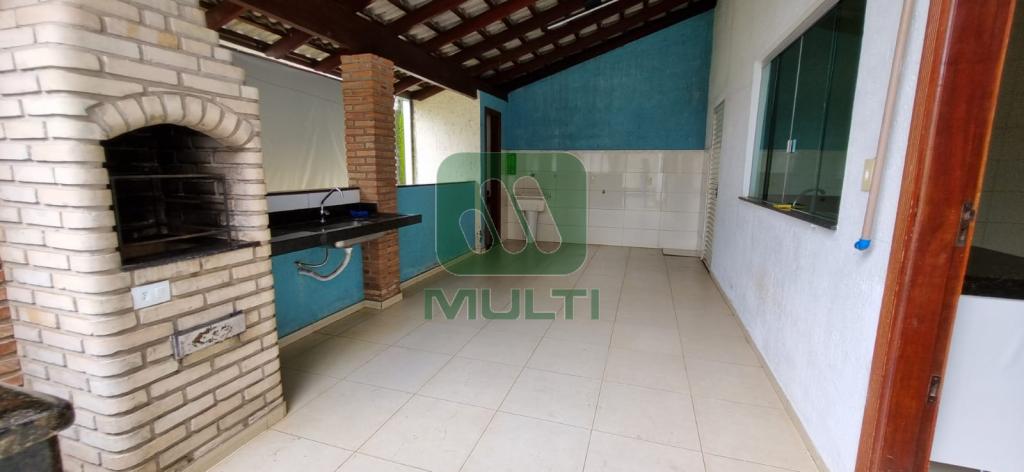 Casa à venda com 3 quartos, 215m² - Foto 10