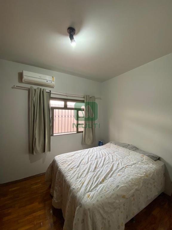 Casa à venda com 3 quartos, 195m² - Foto 18