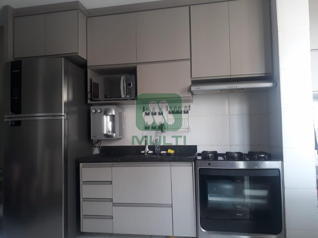 Apartamento à venda com 2 quartos, 51m² - Foto 11