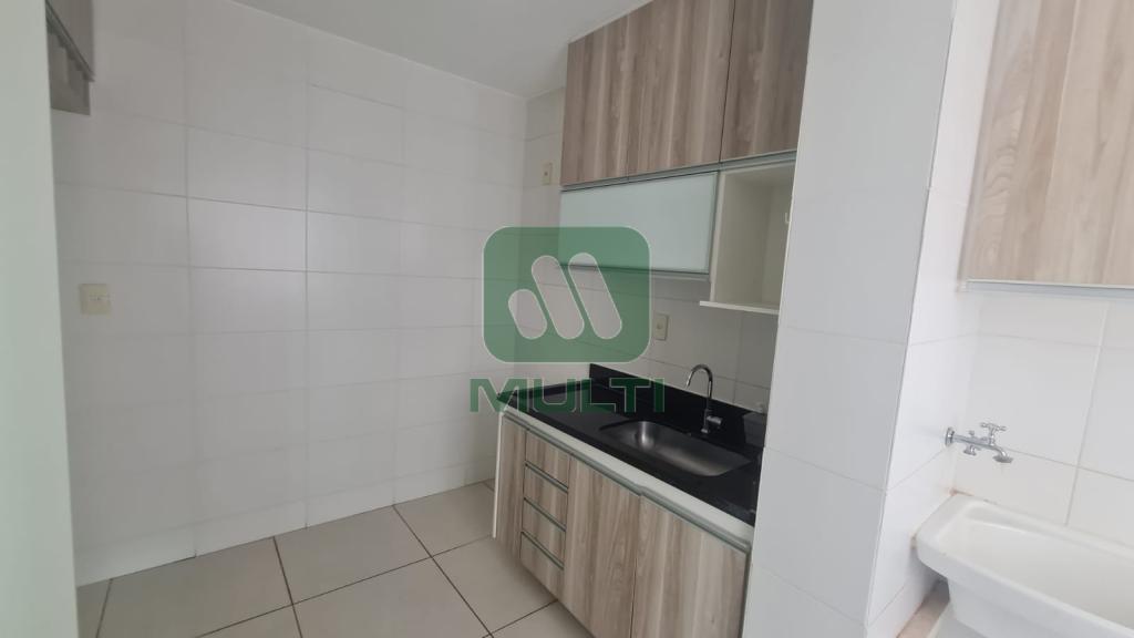 Apartamento à venda com 3 quartos, 85m² - Foto 13