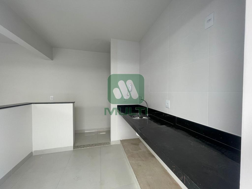 Apartamento à venda com 2 quartos, 63m² - Foto 11