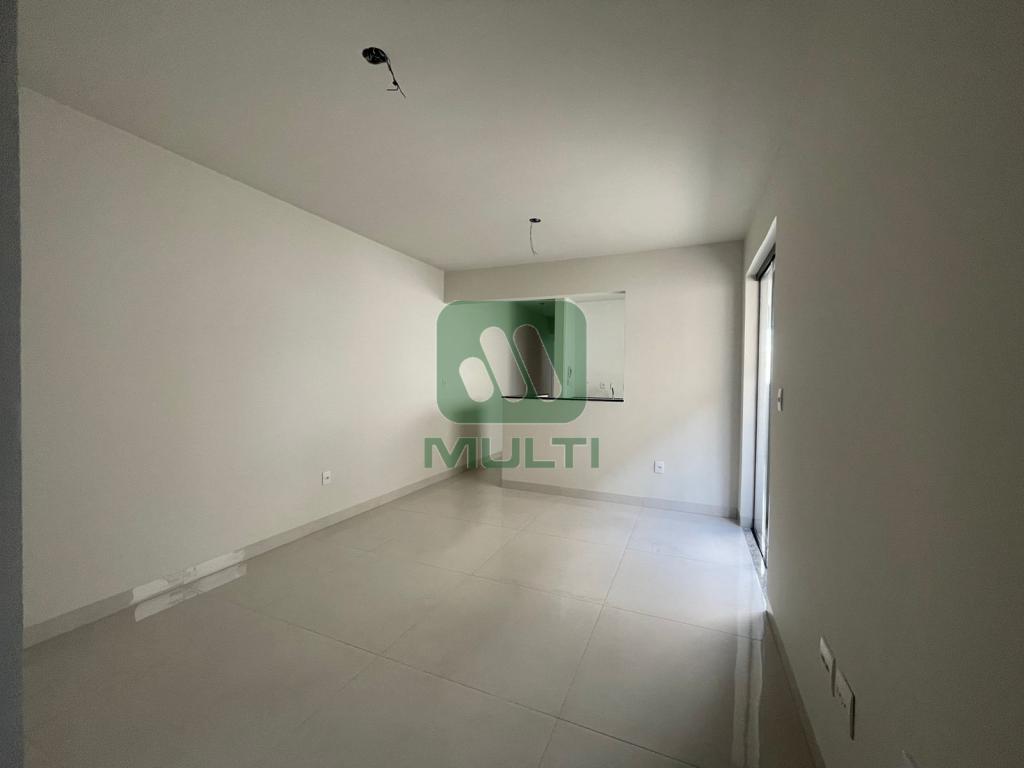 Apartamento à venda com 2 quartos, 63m² - Foto 14