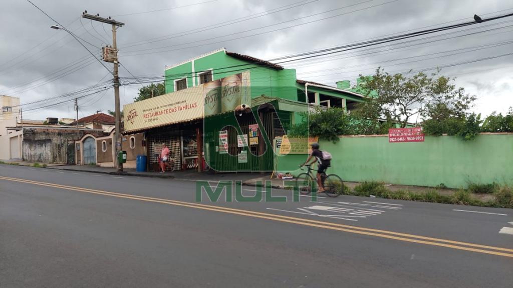 Prédio Inteiro à venda com 1 quarto, 450m² - Foto 1