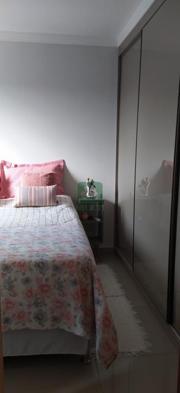 Apartamento à venda com 2 quartos, 62m² - Foto 7