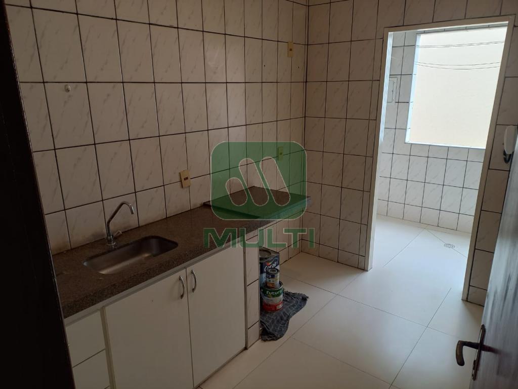 Apartamento à venda com 3 quartos, 108m² - Foto 12