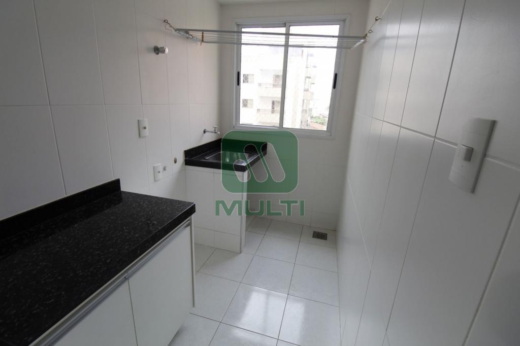 Apartamento à venda com 3 quartos, 100m² - Foto 9