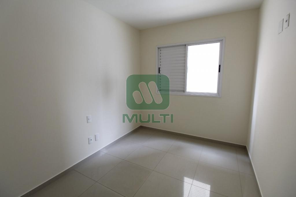 Apartamento à venda com 3 quartos, 100m² - Foto 11