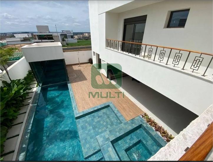 Casa de Condomínio à venda com 4 quartos, 601m² - Foto 1