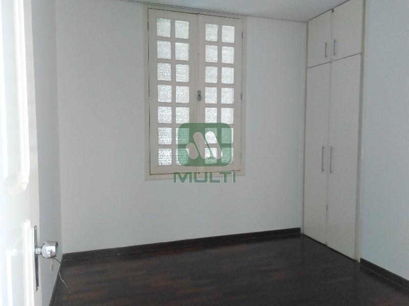 Casa à venda com 4 quartos, 155m² - Foto 22