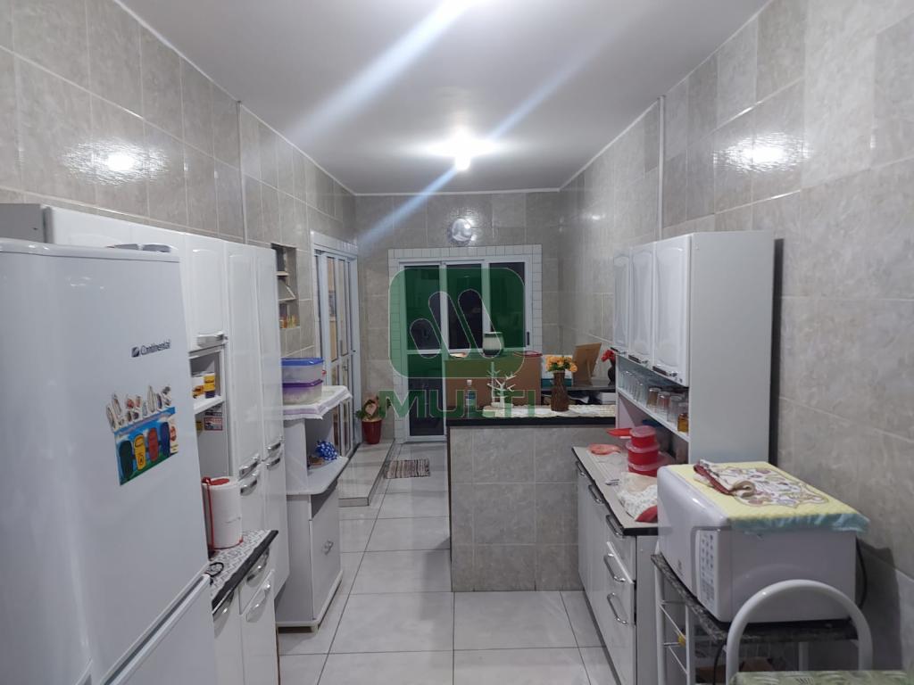 Casa à venda com 3 quartos, 123m² - Foto 18