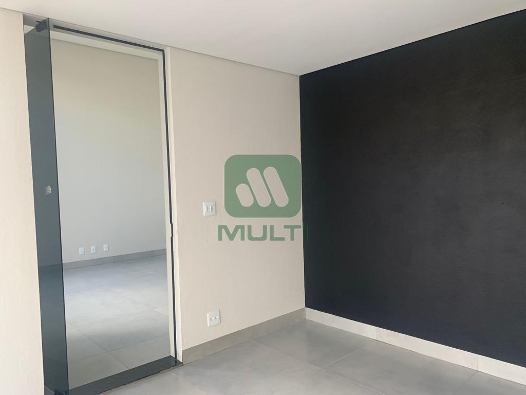 Casa à venda com 3 quartos, 140m² - Foto 19