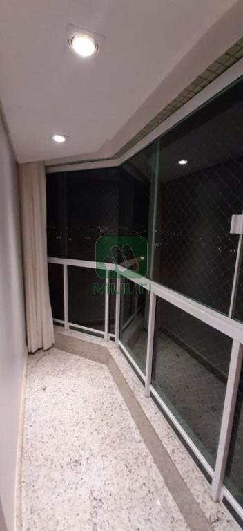 Apartamento à venda com 3 quartos, 87m² - Foto 13