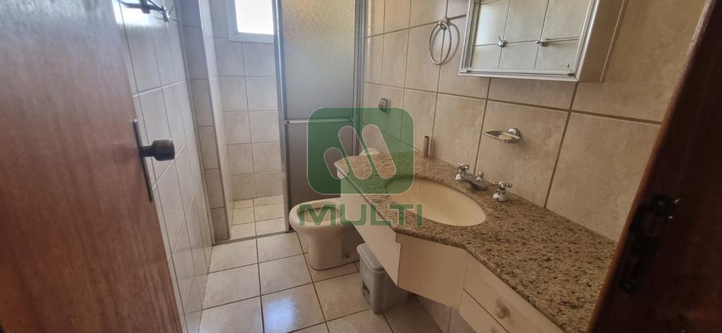 Apartamento à venda com 3 quartos, 147m² - Foto 5