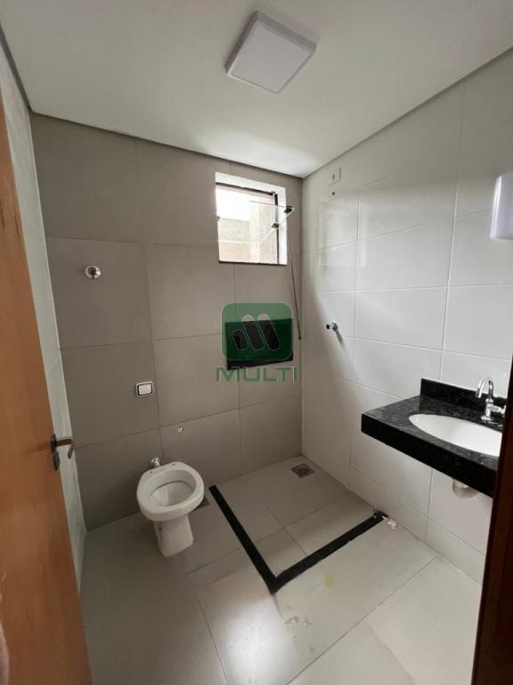 Apartamento à venda com 3 quartos, 75m² - Foto 21