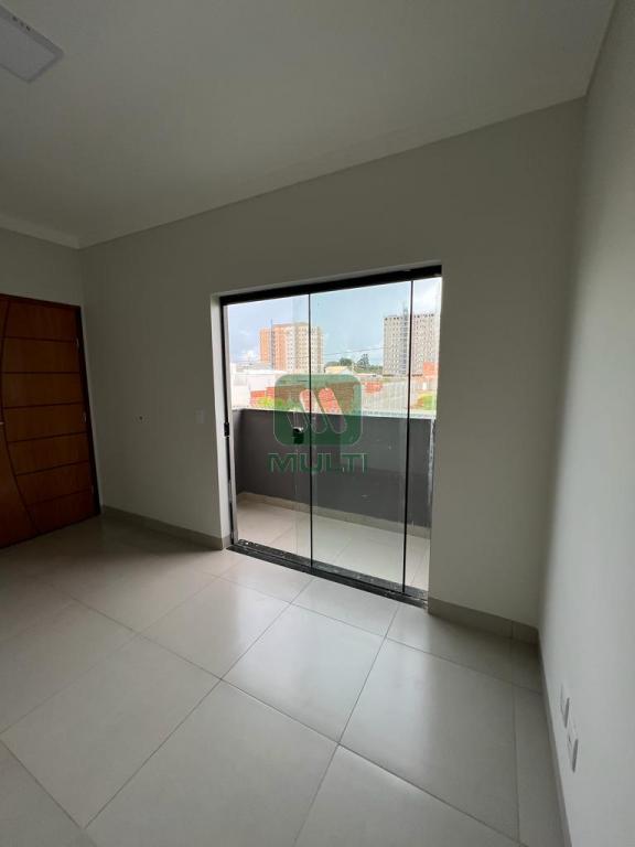 Apartamento à venda com 3 quartos, 75m² - Foto 26