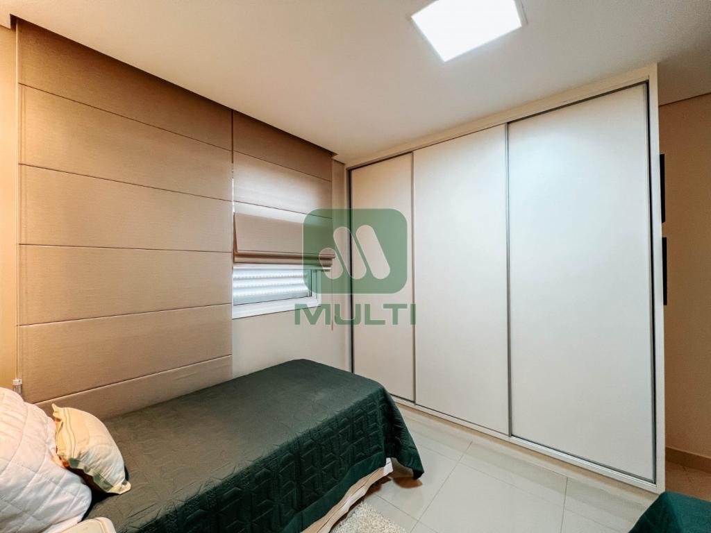 Apartamento à venda com 3 quartos, 110m² - Foto 25