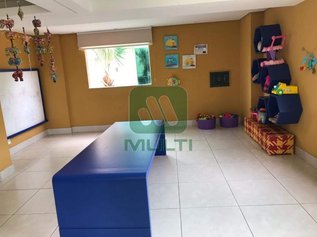 Apartamento à venda com 3 quartos, 110m² - Foto 45