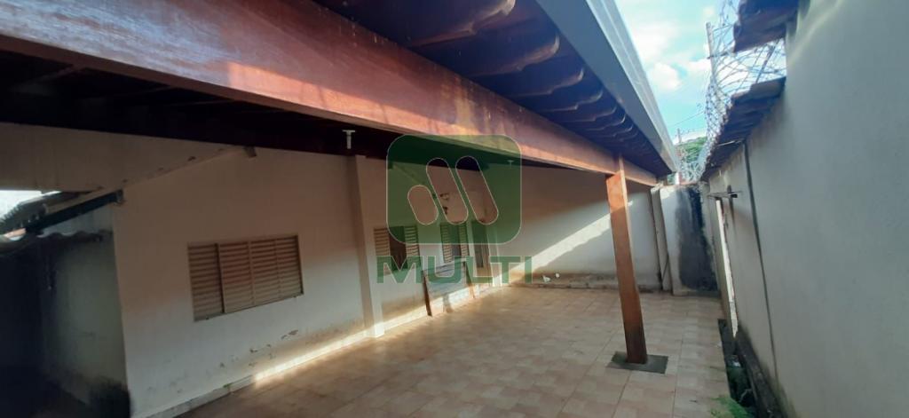 Casa à venda com 3 quartos, 190m² - Foto 6