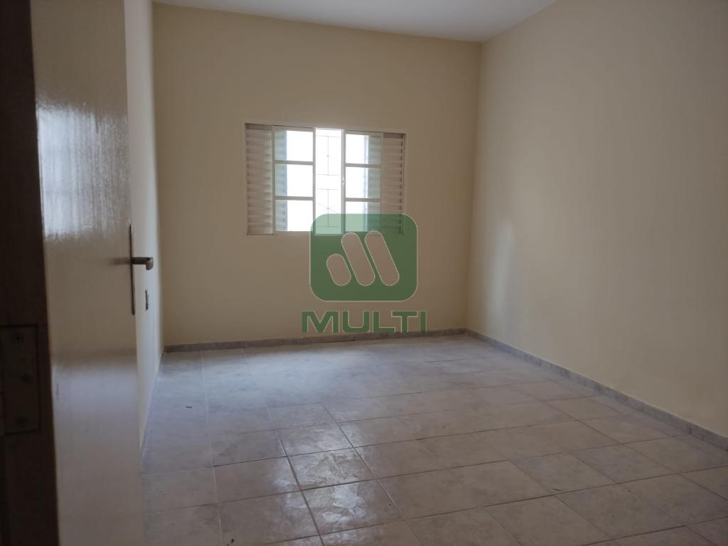 Casa à venda com 3 quartos, 200m² - Foto 13