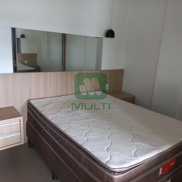 Apartamento à venda com 1 quarto, 39m² - Foto 7