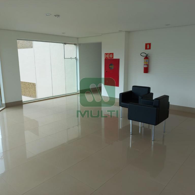 Apartamento à venda com 1 quarto, 39m² - Foto 18