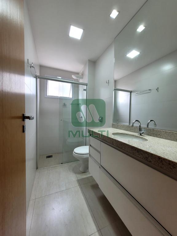 Apartamento à venda com 3 quartos, 107m² - Foto 7