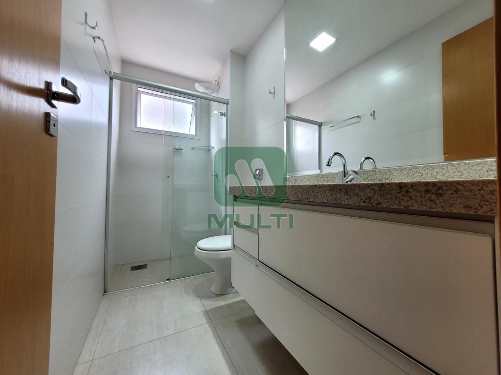 Apartamento à venda com 3 quartos, 107m² - Foto 9