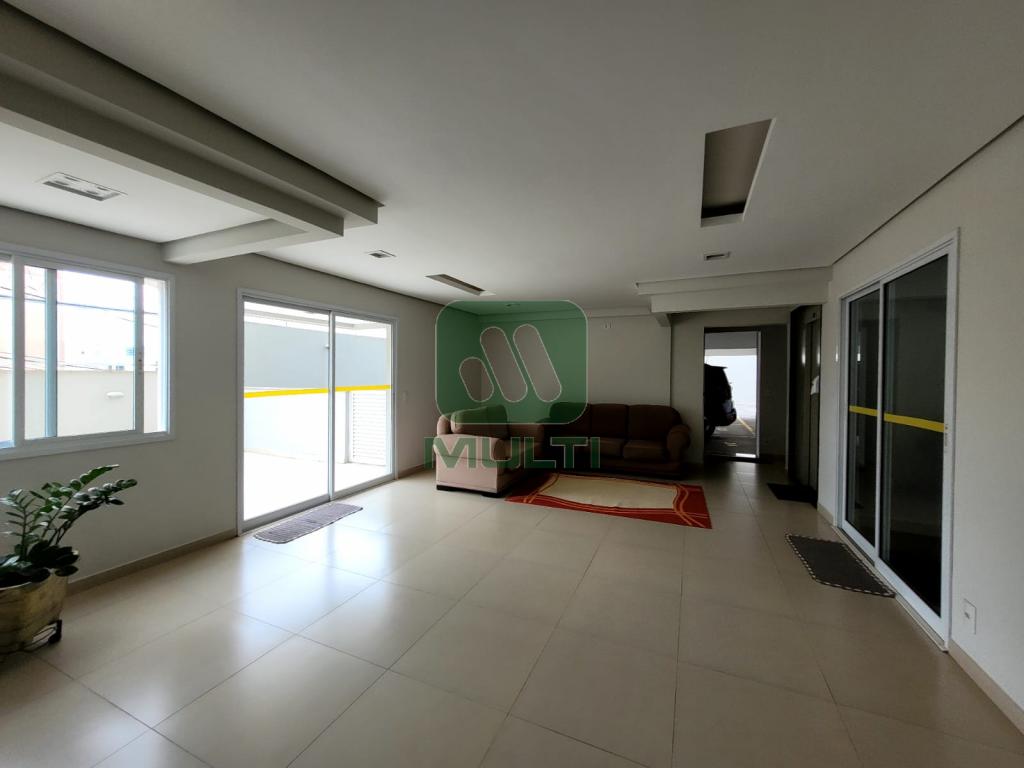 Apartamento à venda com 3 quartos, 107m² - Foto 12