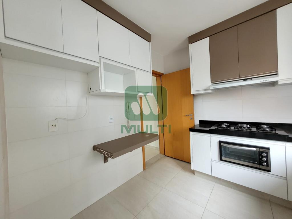 Apartamento à venda com 3 quartos, 107m² - Foto 20