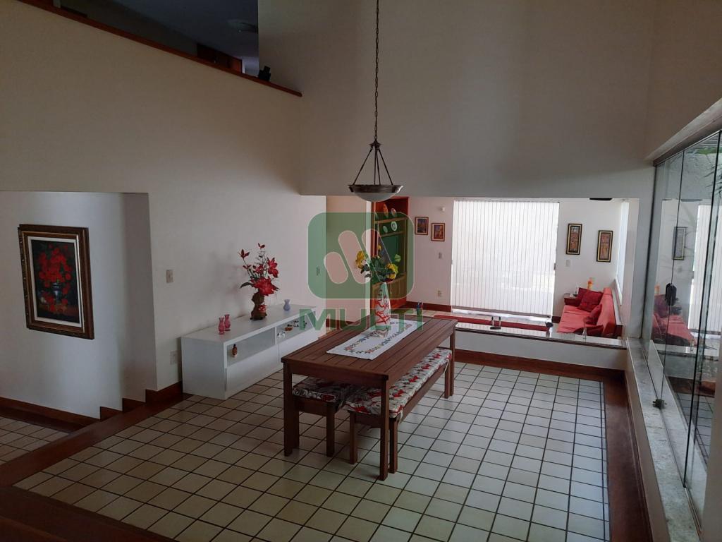 Casa à venda com 3 quartos, 470m² - Foto 33