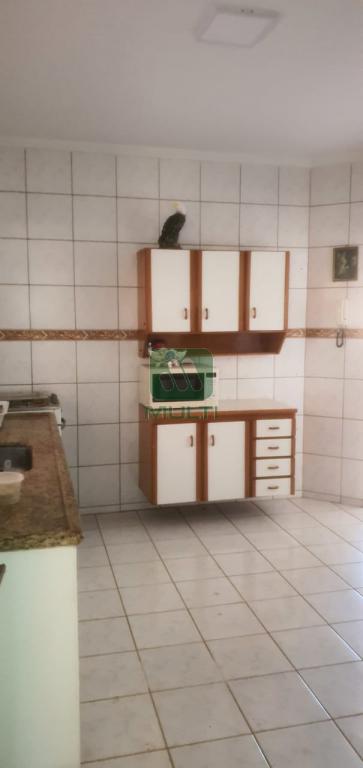 Casa à venda com 5 quartos, 200m² - Foto 18