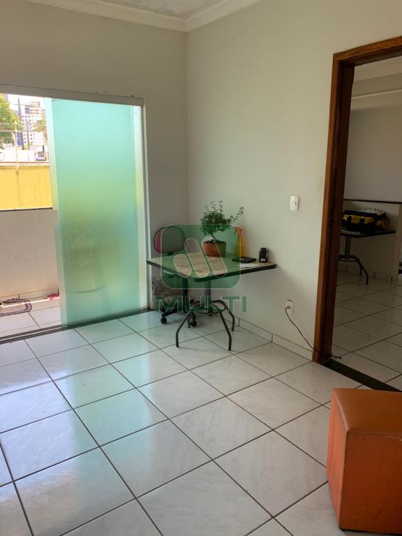 Casa à venda com 3 quartos, 190m² - Foto 10