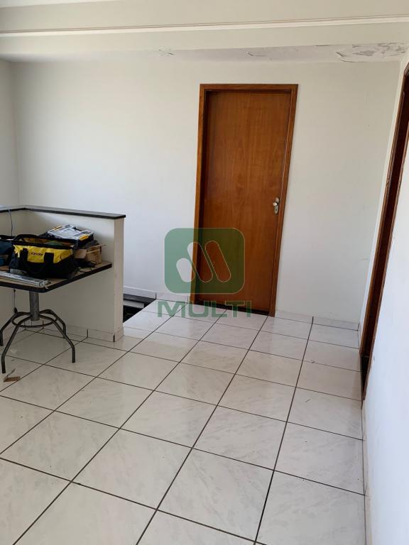 Casa à venda com 3 quartos, 190m² - Foto 12